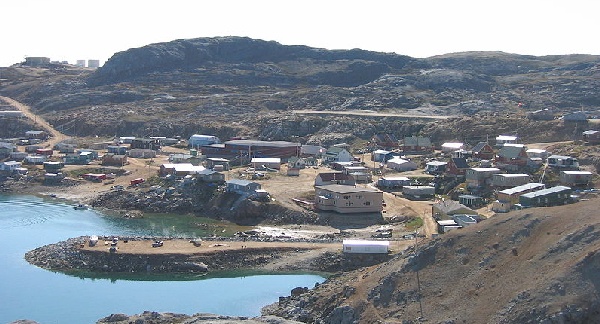 Kimmirut, small community in Nunavut, 2006