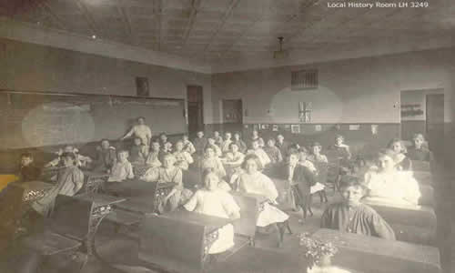 1905 classroom; Melness School near Floral SK